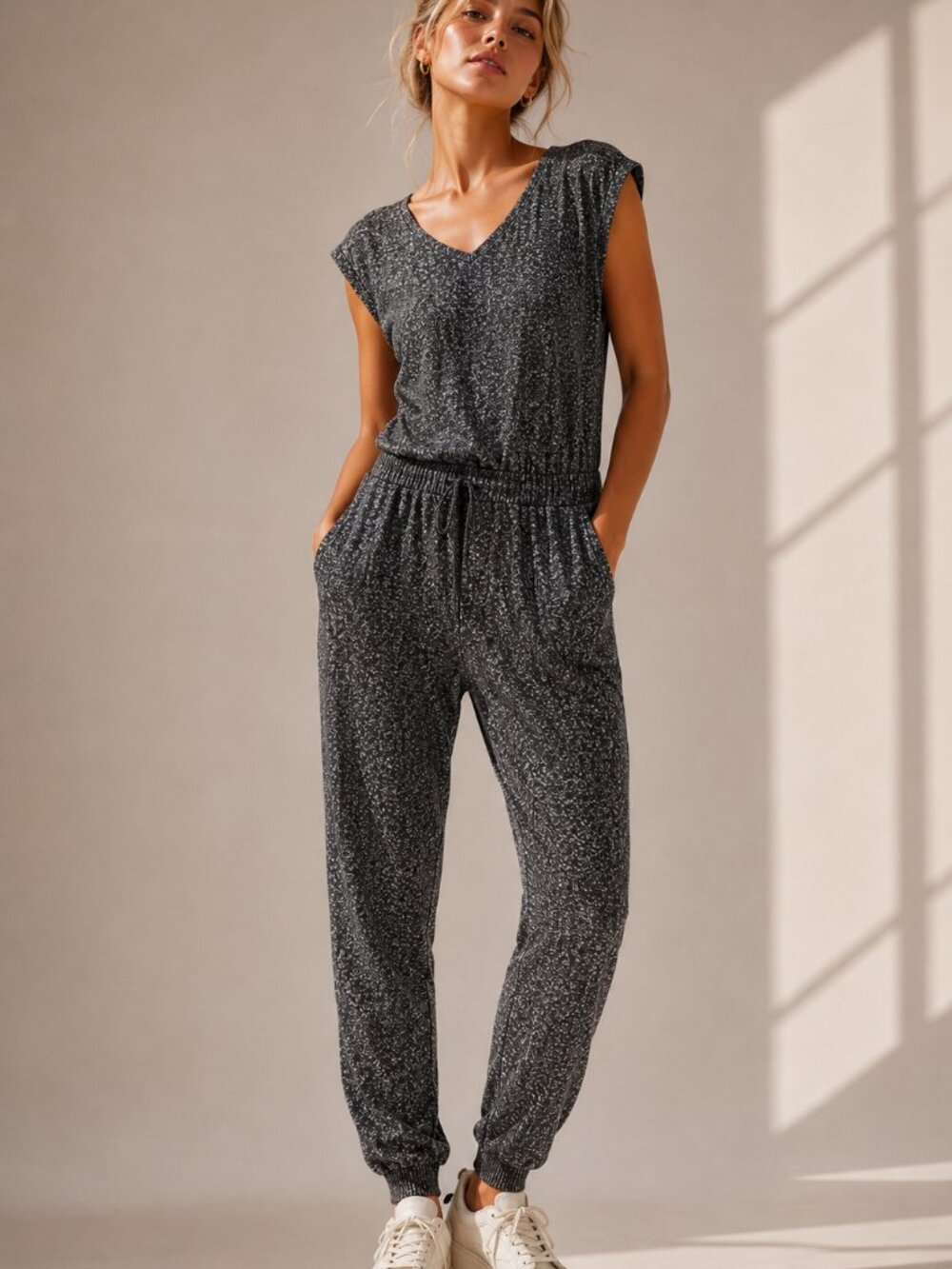 4/$30 Bundle 🌈Serra Space Dye Jogger Jumpsuit Drawstring Waist Gray Black M